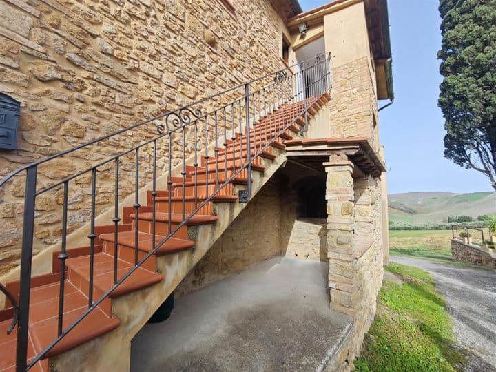 3 bedrooms apartment for sale in Volterra, Italy - Image 2