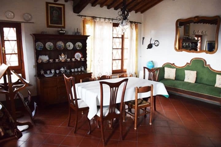 House for sale in Lucca, Italy - Image 10