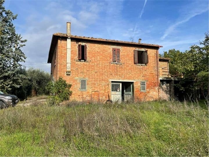 4 bedrooms house for sale in Cortona, Italy - Image 3