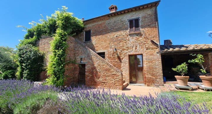 8 bedrooms house for sale in Cortona, Italy - Image 9