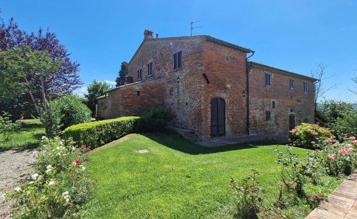 8 bedrooms house for sale in Cortona, Italy - Image 7