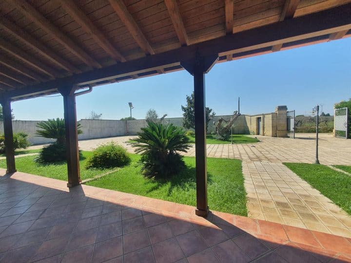 6 bedrooms house for sale in Lecce, Italy - Image 4