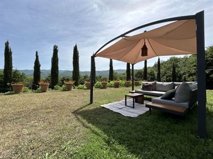 4 bedrooms house for sale in Passignano sul Trasimeno, Italy - Image 2