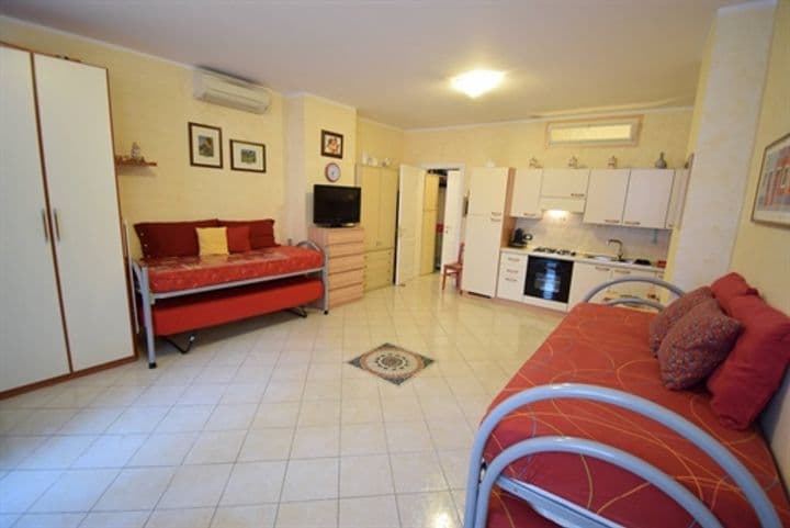 Apartment for sale in Diano Marina, Italy - Image 6