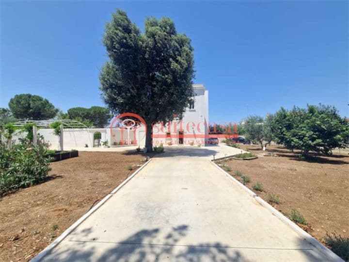 4 bedrooms house for sale in Trani, Italy - Image 11