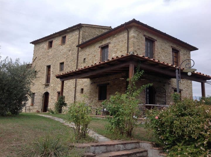 5 bedrooms house for sale in Citta di Castello, Italy - Image 2