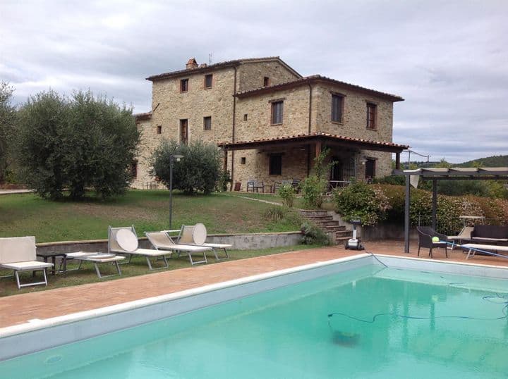 5 bedrooms house for sale in Citta di Castello, Italy - Image 3