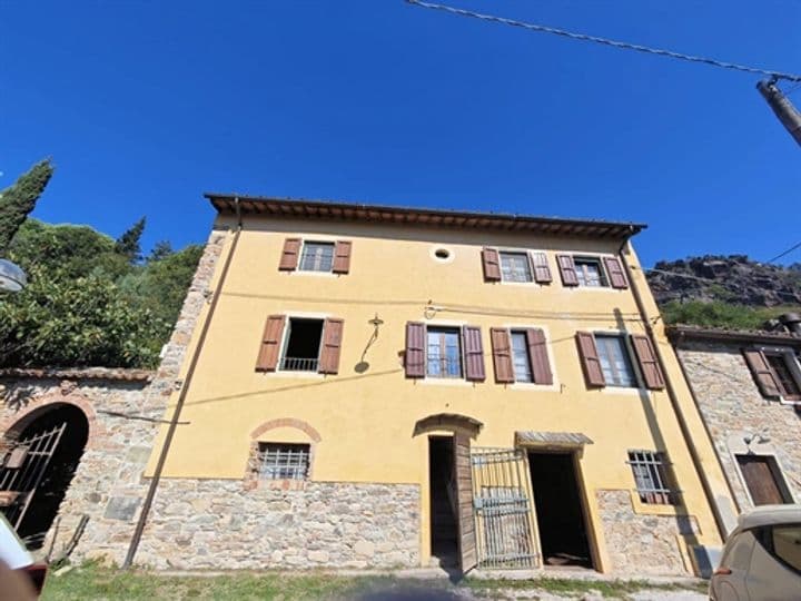 House for sale in Buti, Italy - Image 9