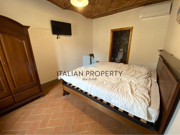 4 bedrooms house for sale in Tuoro sul Trasimeno, Italy - Image 3