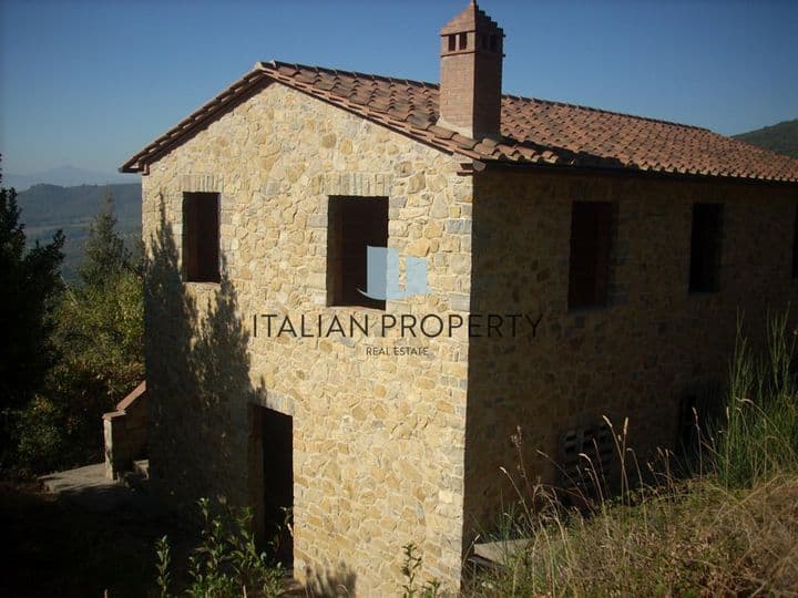 House for sale in Tuoro sul Trasimeno, Italy - Image 5