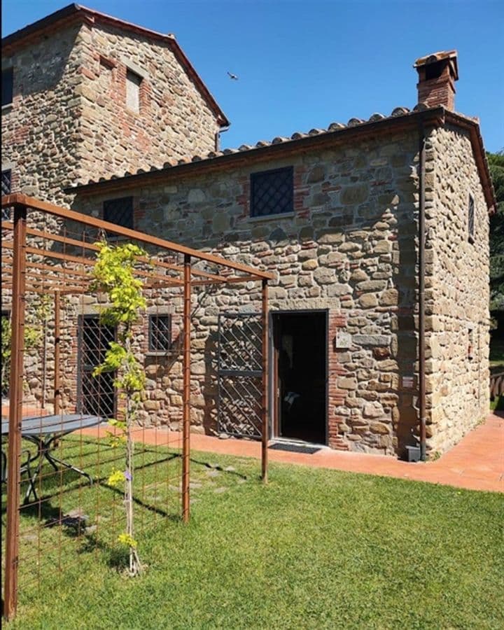 16 bedrooms other for sale in Passignano sul Trasimeno, Italy - Image 3