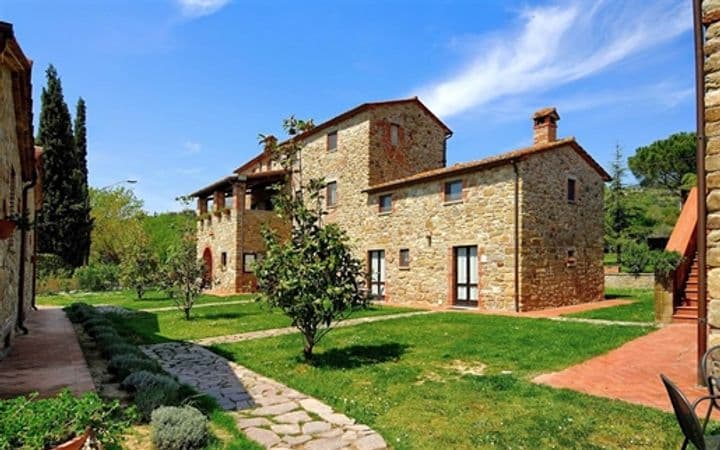 16 bedrooms other for sale in Passignano sul Trasimeno, Italy - Image 2