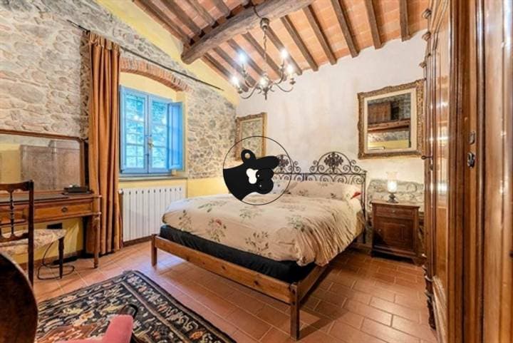 House for sale in Buggiano, Italy - Image 17