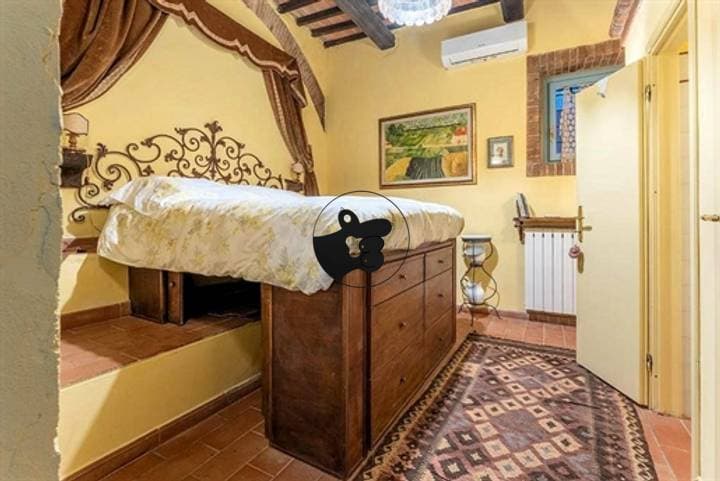 House for sale in Buggiano, Italy - Image 20