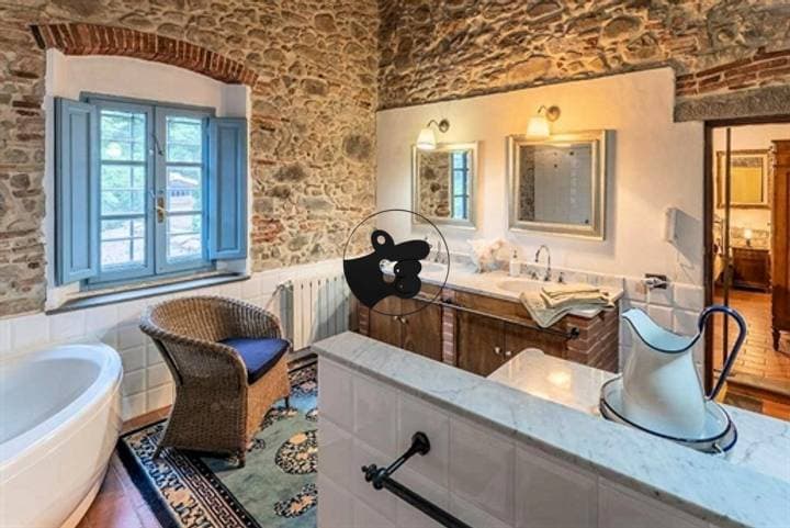 House for sale in Buggiano, Italy - Image 25