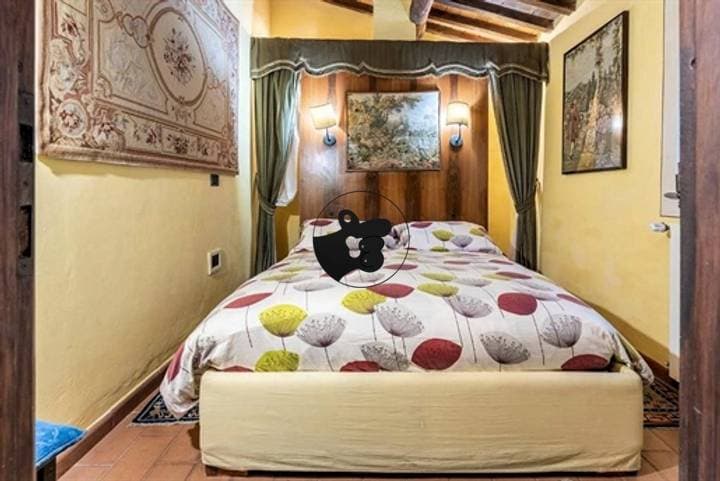 House for sale in Buggiano, Italy - Image 23