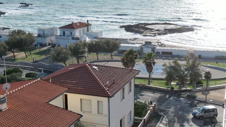 2 bedrooms apartment for sale in Castiglioncello, Italy - Image 5