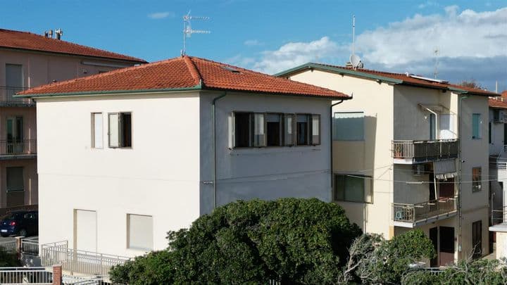 2 bedrooms apartment for sale in Castiglioncello, Italy - Image 2