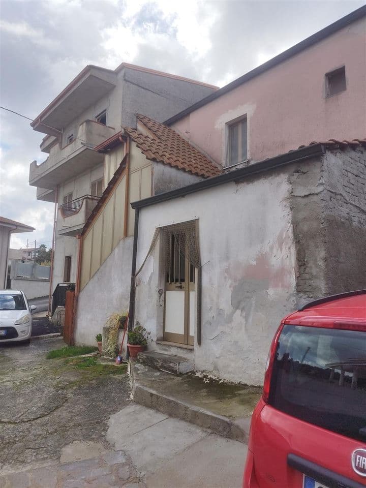 3 bedrooms house for sale in Vibo Valentia, Italy - Image 8