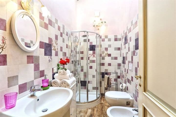 House for sale in Palaia, Italy - Image 7