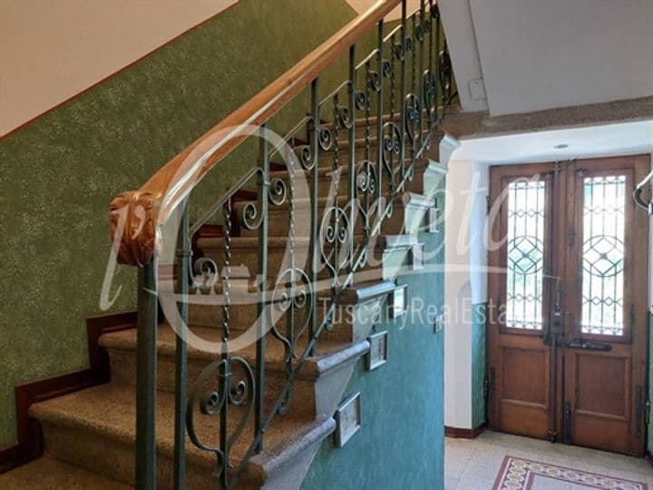 House for sale in Lucca, Italy - Image 11