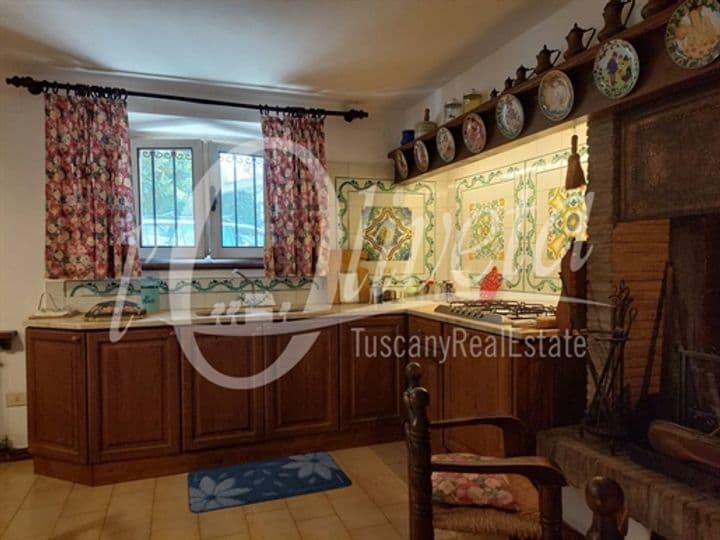 House for sale in Lucca, Italy - Image 6