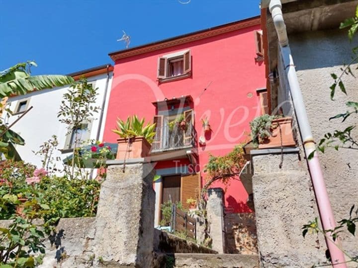 House for sale in Bagni di Lucca, Italy - Image 2