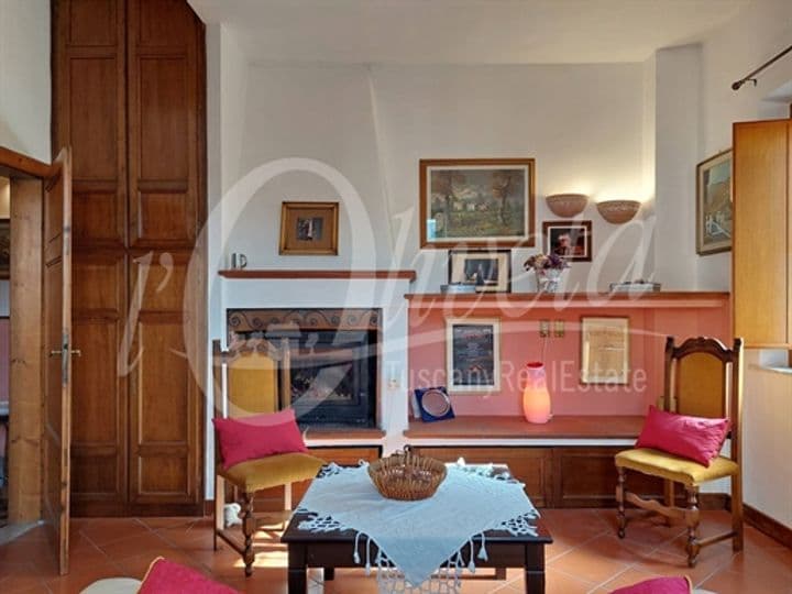 House for sale in Lucca, Italy - Image 3