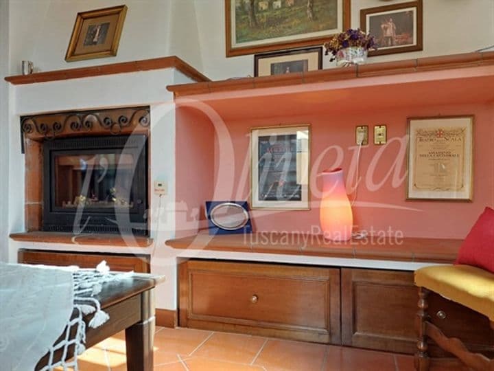 House for sale in Lucca, Italy - Image 4