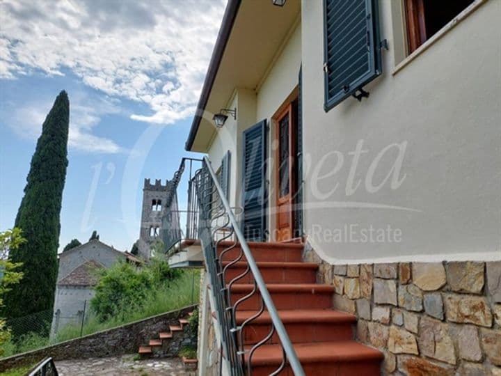 House for sale in Lucca, Italy - Image 8