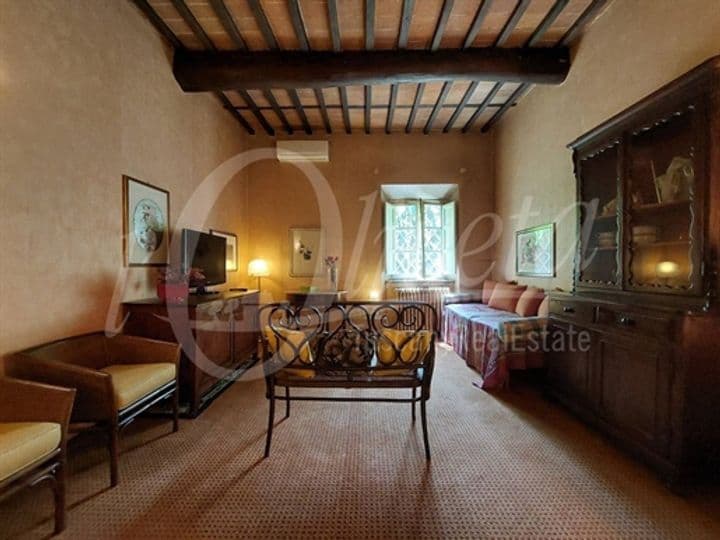 House for sale in Capannori, Italy - Image 3