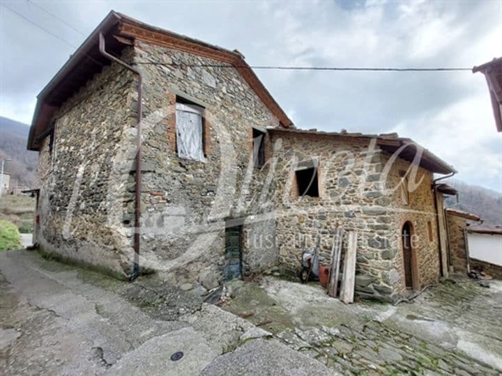 House for sale in Pescaglia, Italy - Image 6