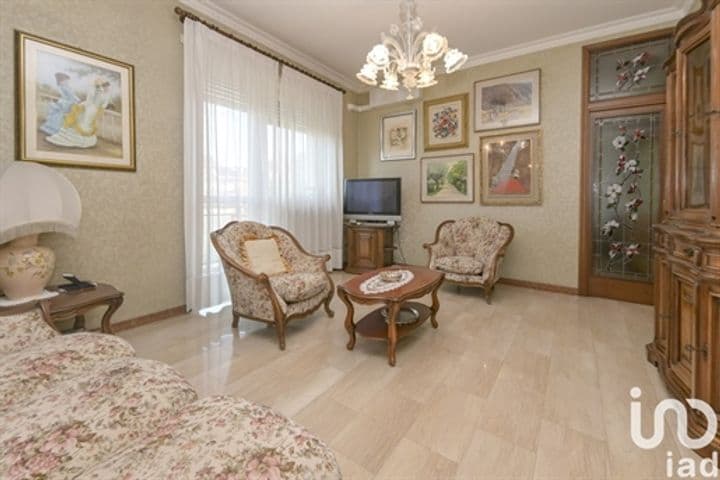 2 bedrooms apartment for sale in Turin, Italy - Image 5