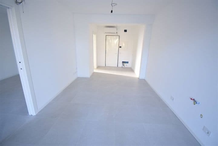 Apartment for sale in Diano Marina, Italy - Image 8