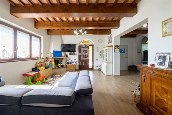 House for sale in Gubbio, Italy - Image 4