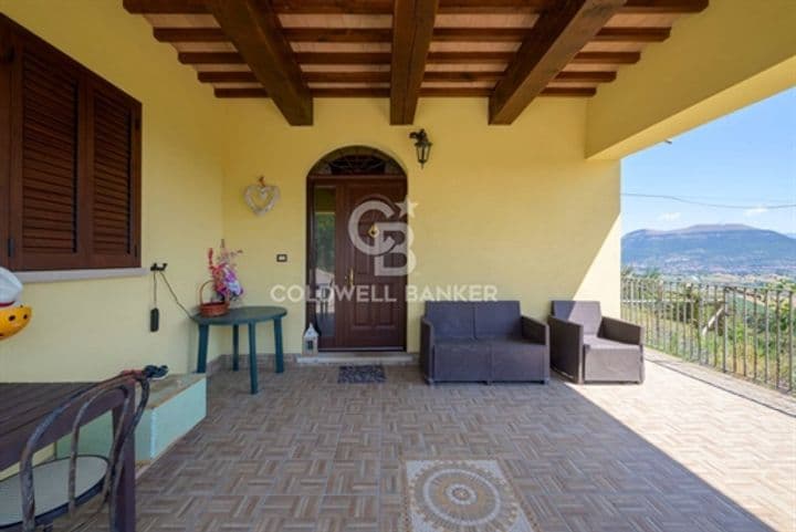 House for sale in Gubbio, Italy - Image 2