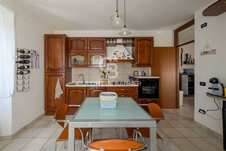 Apartment for sale in Scheggia e Pascelupo, Italy - Image 6