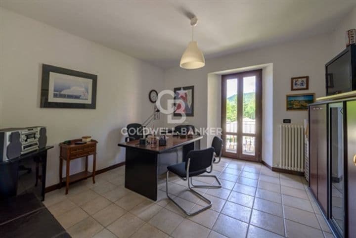 Apartment for sale in Scheggia e Pascelupo, Italy - Image 7