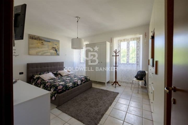 Apartment for sale in Scheggia e Pascelupo, Italy - Image 9