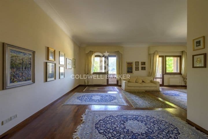 House for sale in Fossombrone, Italy - Image 3