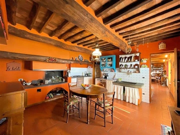 House for sale in Montecatini-Terme, Italy - Image 6