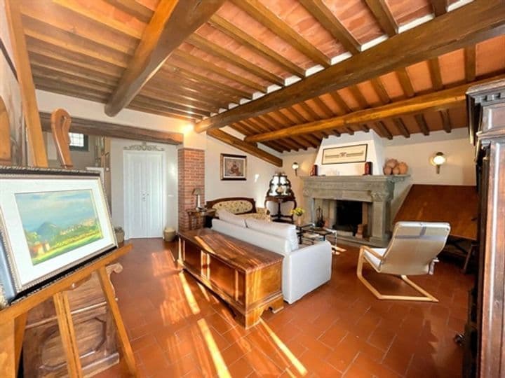 House for sale in Montecatini-Terme, Italy - Image 8