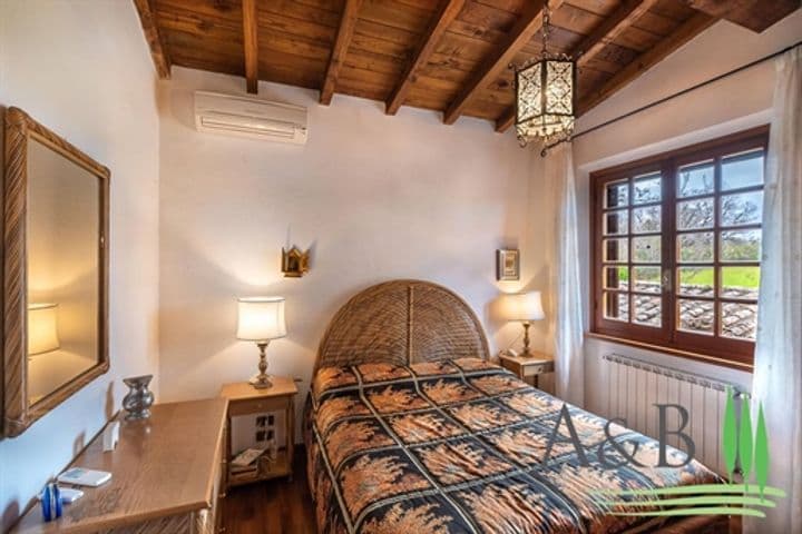 House for sale in Montepulciano, Italy - Image 11