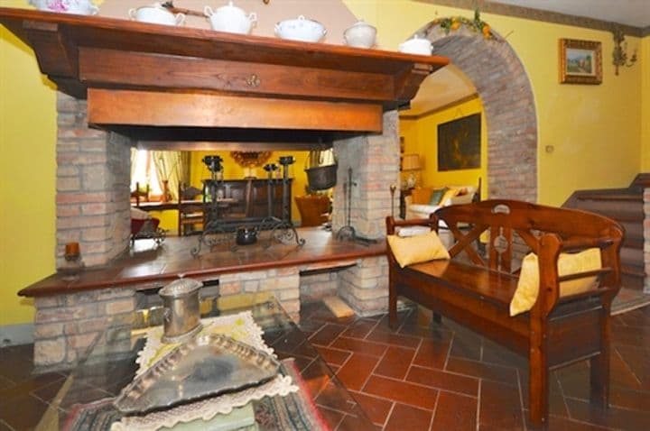 House for sale in Pienza, Italy - Image 3