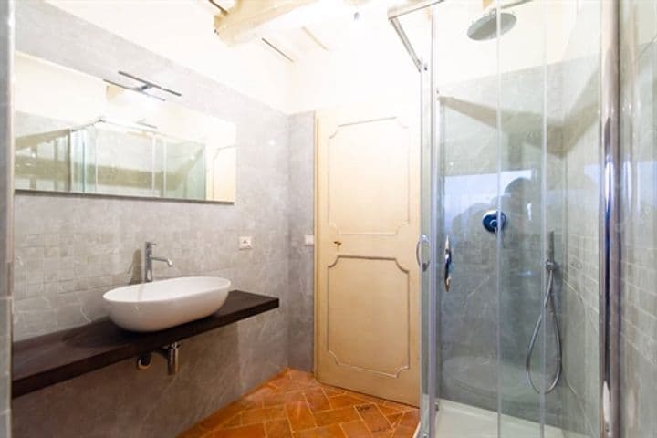 Apartment for sale in Cortona, Italy - Image 11