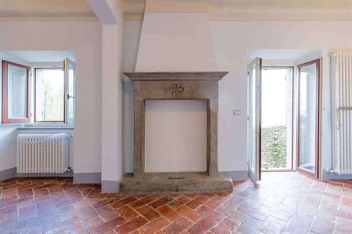 Apartment for sale in Cortona, Italy - Image 9