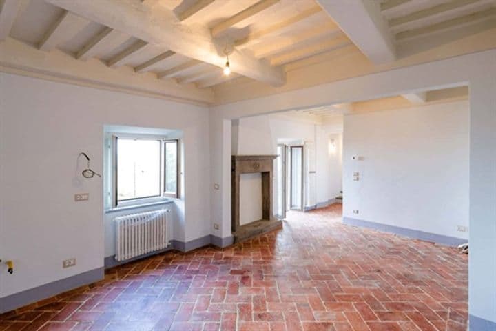 Apartment for sale in Cortona, Italy - Image 10