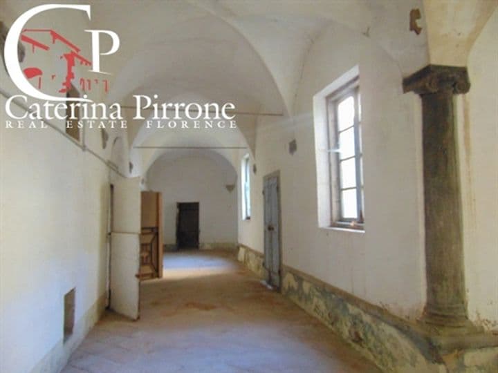 Apartment for sale in Borgo San Lorenzo, Italy - Image 2