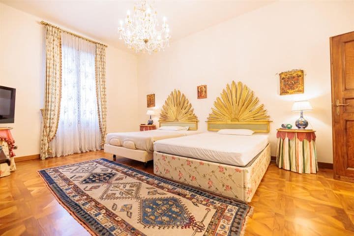 4 bedrooms apartment for sale in Florence, Italy - Image 6