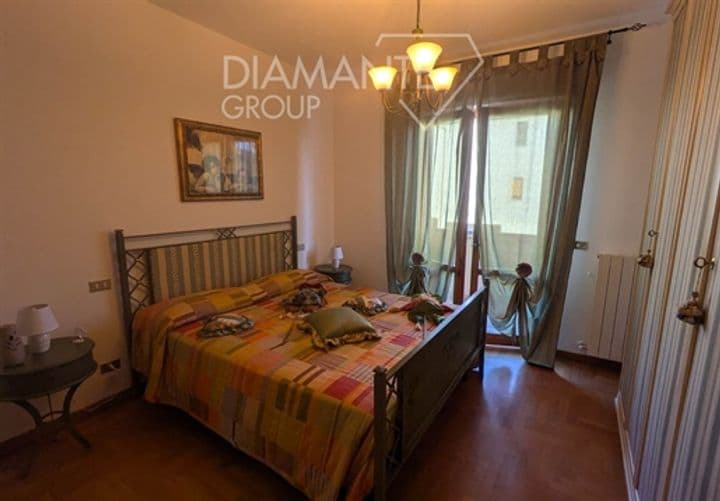 1 bedroom apartment for sale in Passignano sul Trasimeno, Italy - Image 8